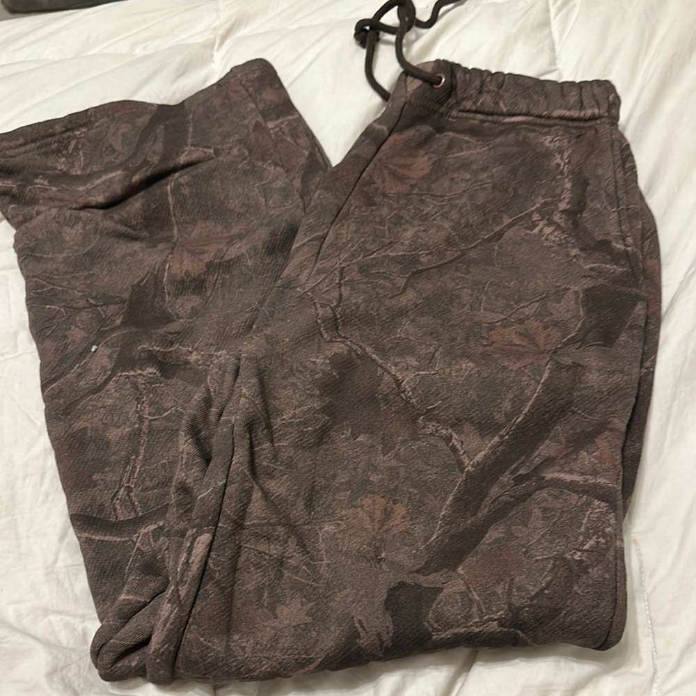 Camo sweatpants
